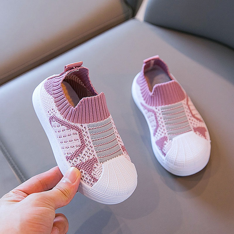Sapatinho StarWalker Gafaia® | Sapatos Antiderrapantes e Ergonômicos para Bebês